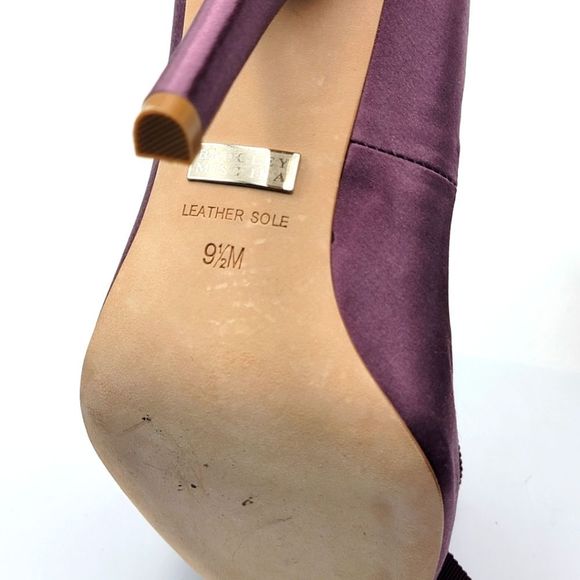 NWOT Badgley Mischka Purple Pump with Bow Size 9.5M. S927 - Picture 6 of 6